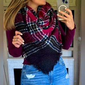 Simply Southern | Red/Black Plaid Blanket Scarf
